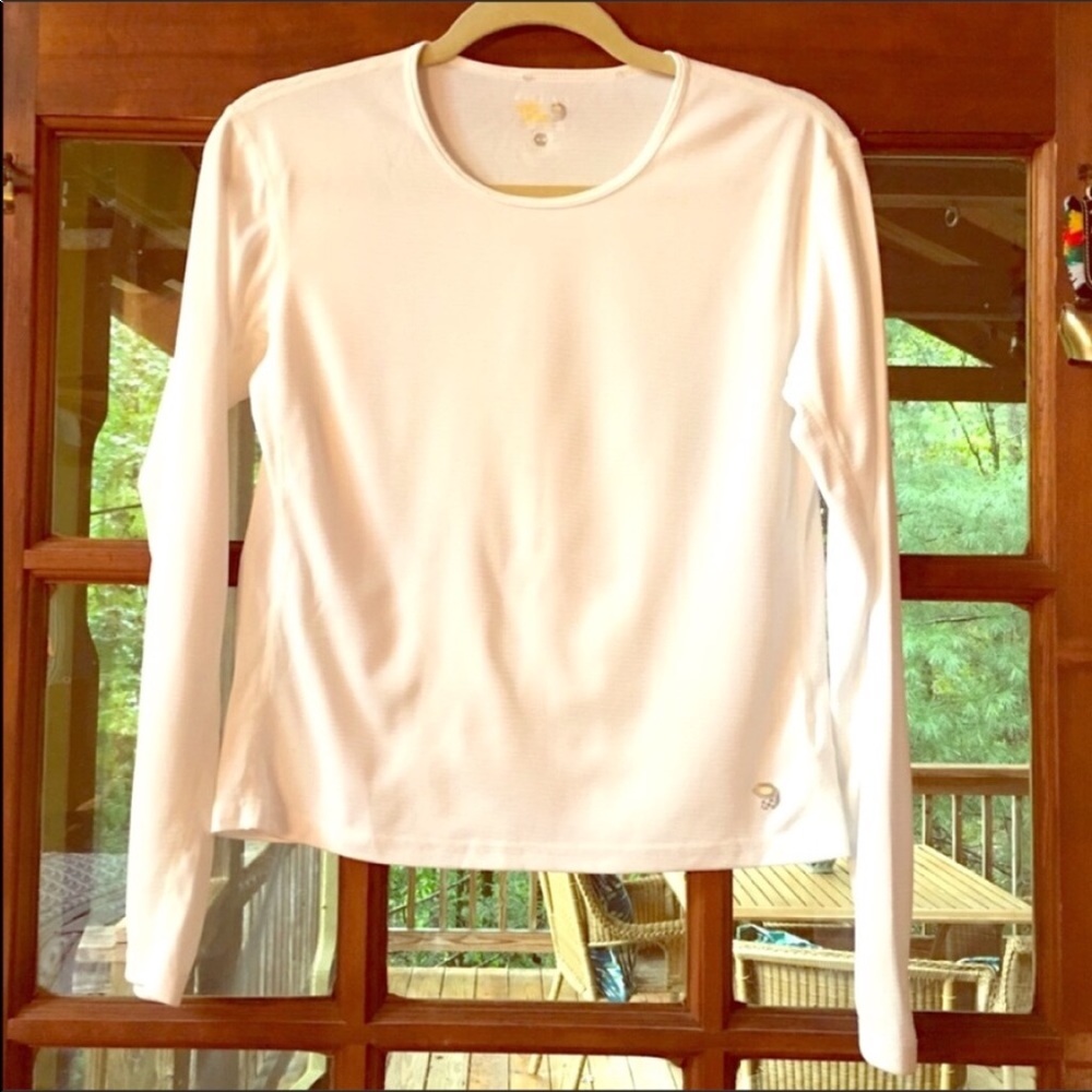 Mountain Hardware Thermal Undershirt Sz M